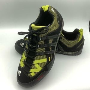 NWOT Adidas Terrex 320. Traxion Men’s 8.5